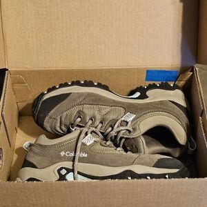 Columbia Women's Brown Hiking Shoes